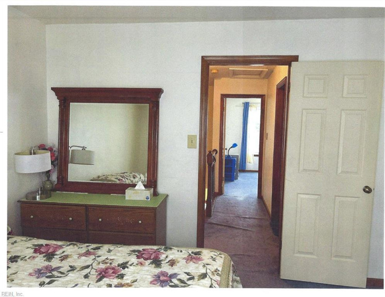 Photo 17 of 29 residential for sale in Virginia Beach virginia