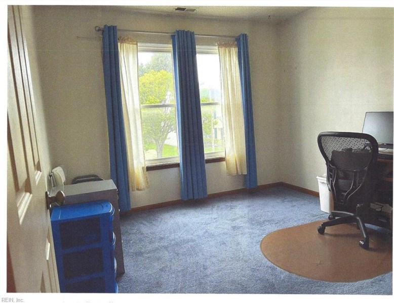 Photo 18 of 29 residential for sale in Virginia Beach virginia