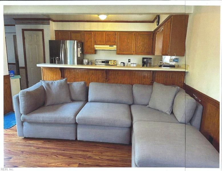 Photo 6 of 29 residential for sale in Virginia Beach virginia