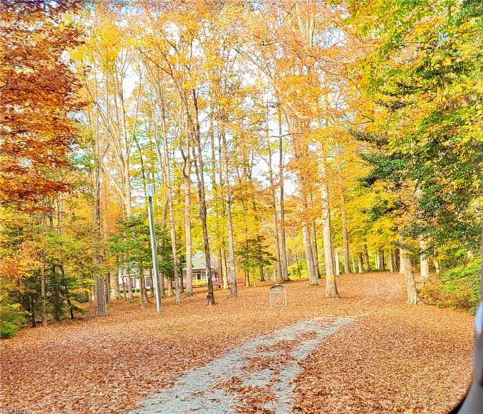 Photo 4 of 5 residential for sale in Gloucester County virginia