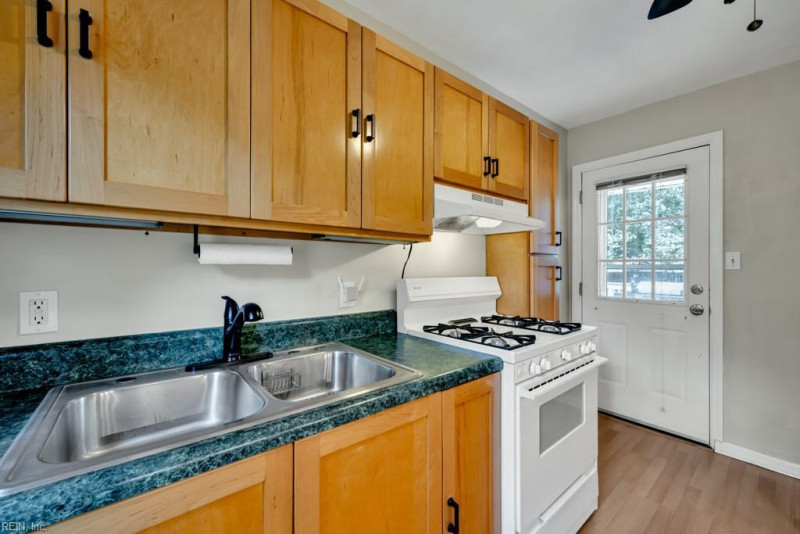 Photo 10 of 35 residential for sale in Norfolk virginia Photo 10 of 35 residential for sale in Norfolk virginia