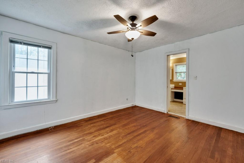 Photo 14 of 35 residential for sale in Norfolk virginia Photo 14 of 35 residential for sale in Norfolk virginia