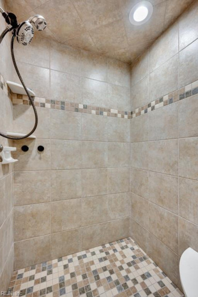 Photo 17 of 35 residential for sale in Norfolk virginia Photo 17 of 35 residential for sale in Norfolk virginia