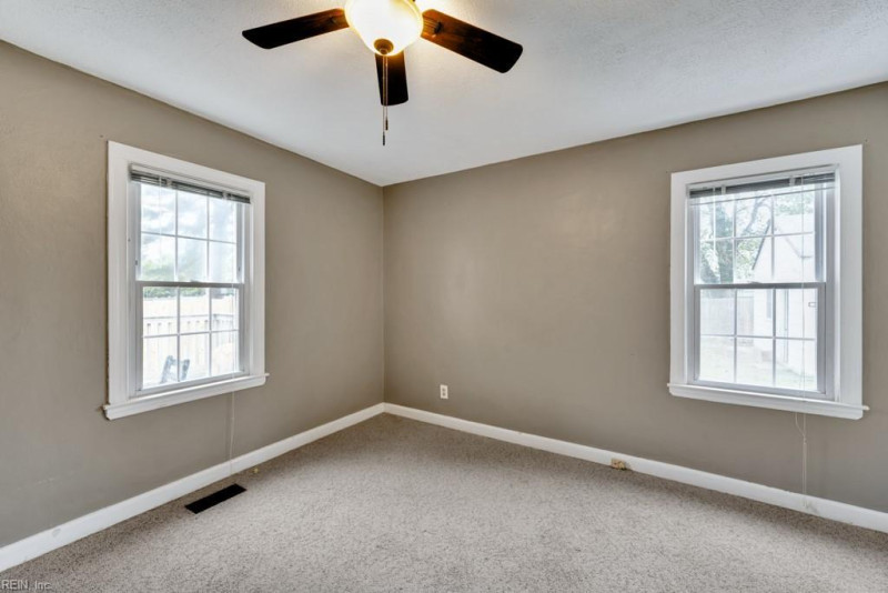 Photo 18 of 35 residential for sale in Norfolk virginia Photo 18 of 35 residential for sale in Norfolk virginia
