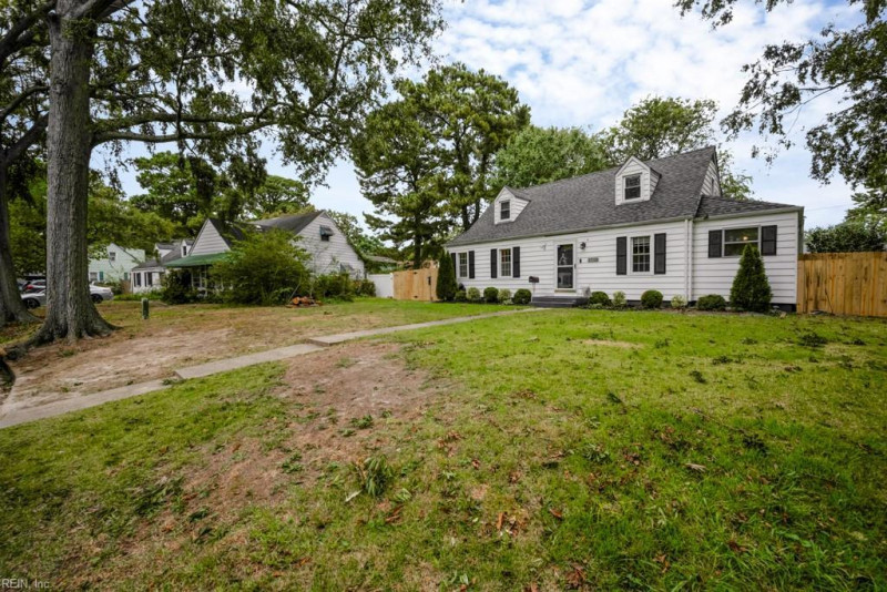 Photo 26 of 35 residential for sale in Norfolk virginia Photo 26 of 35 residential for sale in Norfolk virginia