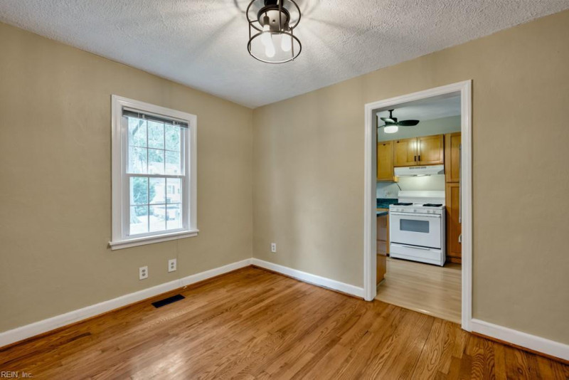 Photo 7 of 35 residential for sale in Norfolk virginia Photo 7 of 35 residential for sale in Norfolk virginia