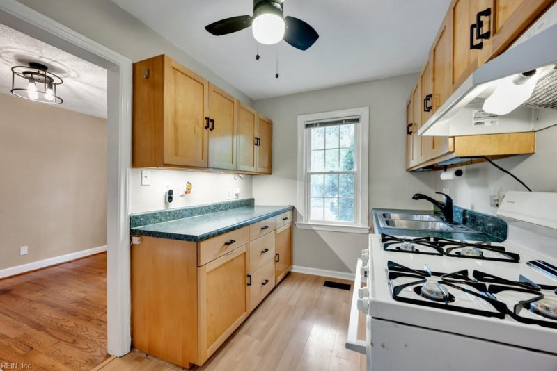 Photo 8 of 35 residential for sale in Norfolk virginia Photo 8 of 35 residential for sale in Norfolk virginia