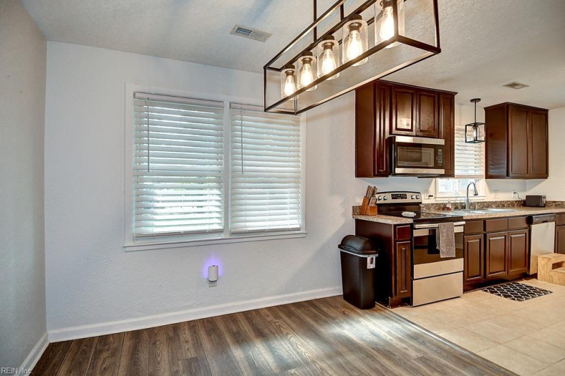 Photo 13 of 46 residential for sale in Portsmouth virginia Photo 13 of 46 residential for sale in Portsmouth virginia