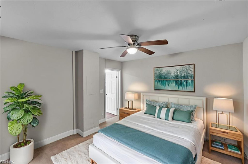 Photo 8 of 13 residential for sale in Chesapeake virginia