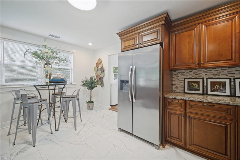 Photo 15 of 42 residential for sale in Norfolk virginia
