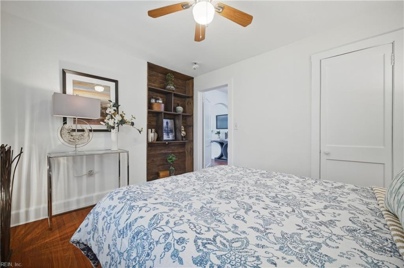 Photo 23 of 42 residential for sale in Norfolk virginia