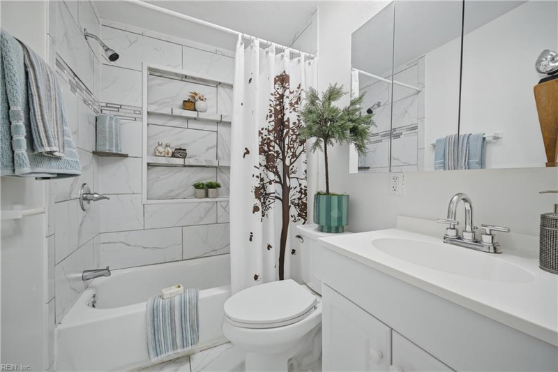 Photo 28 of 42 residential for sale in Norfolk virginia
