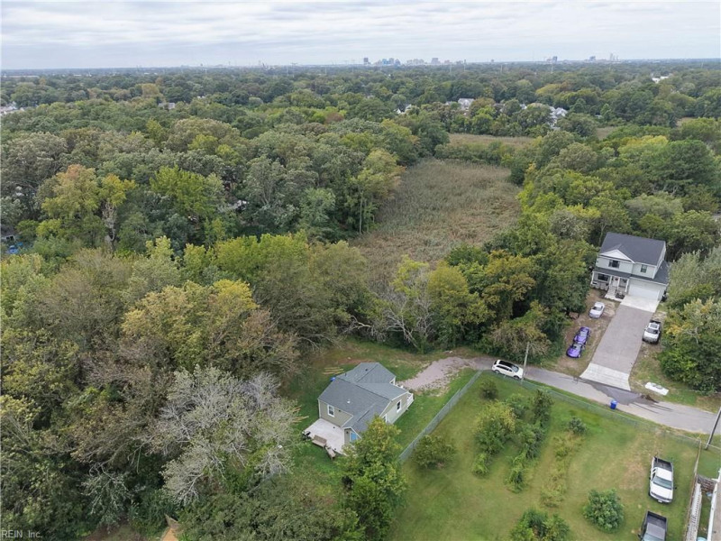 Photo 32 of 42 residential for sale in Norfolk virginia