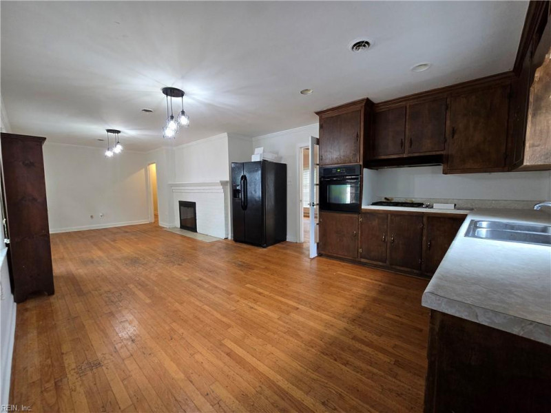 Photo 12 of 43 residential for sale in Newport News virginia Photo 12 of 43 residential for sale in Newport News virginia
