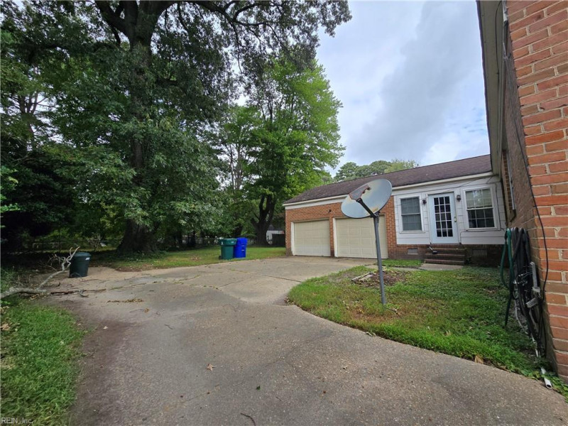 Photo 37 of 43 residential for sale in Newport News virginia Photo 37 of 43 residential for sale in Newport News virginia