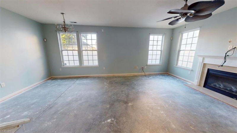 Photo 10 of 50 residential for sale in Chesapeake virginia Photo 10 of 50 residential for sale in Chesapeake virginia