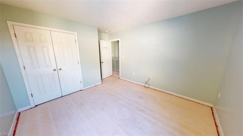 Photo 32 of 50 residential for sale in Chesapeake virginia Photo 32 of 50 residential for sale in Chesapeake virginia