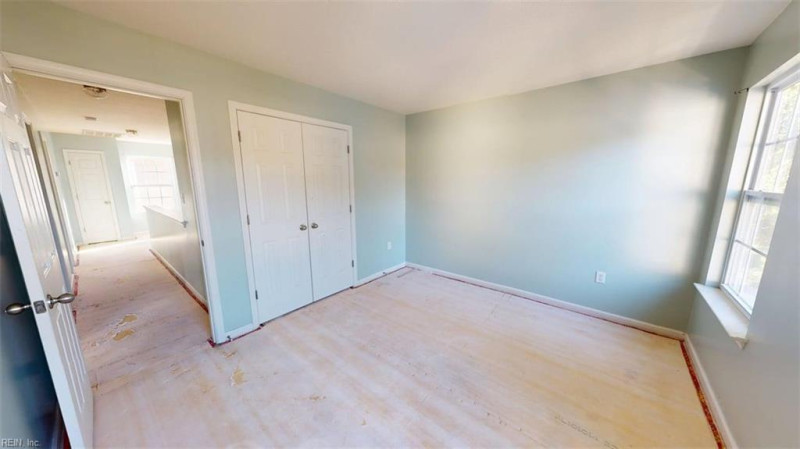 Photo 33 of 50 residential for sale in Chesapeake virginia Photo 33 of 50 residential for sale in Chesapeake virginia