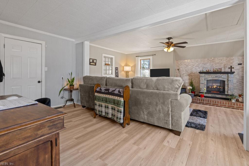 Photo 35 of 37 residential for sale in Franklin virginia