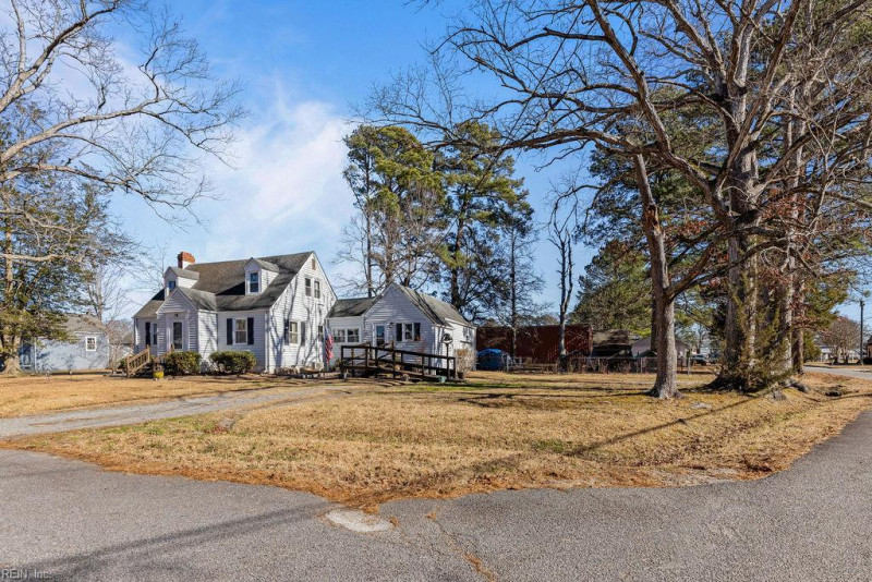 Photo 36 of 37 residential for sale in Franklin virginia