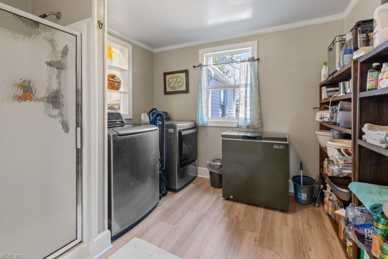 Photo 6 of 37 residential for sale in Franklin virginia