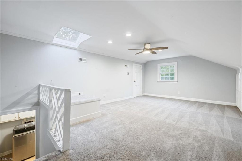 Photo 11 of 38 residential for sale in Chesapeake virginia