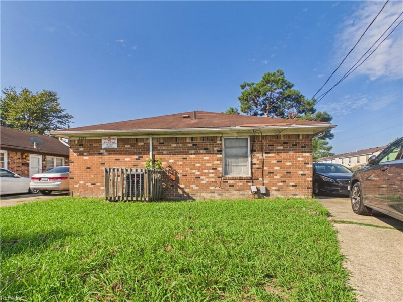 Photo 2 of 5 residential for sale in Norfolk virginia