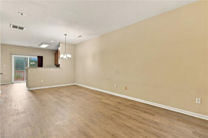 Photo 9 of 34 residential for sale in Portsmouth virginia Photo 9 of 34 residential for sale in Portsmouth virginia