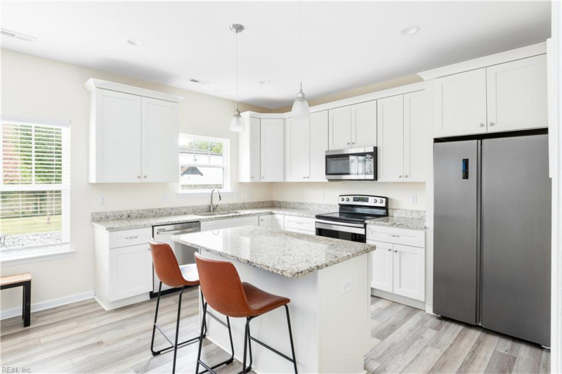 Photo 13 of 49 residential for sale in Norfolk virginia