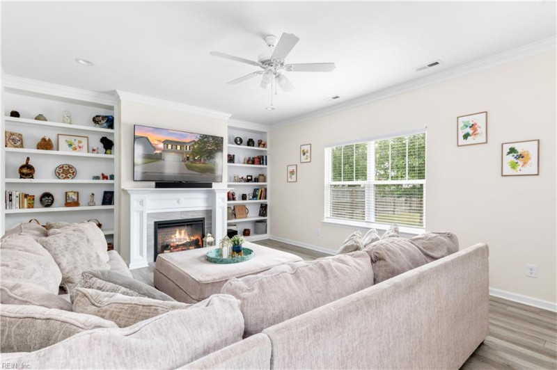 Photo 20 of 49 residential for sale in Norfolk virginia