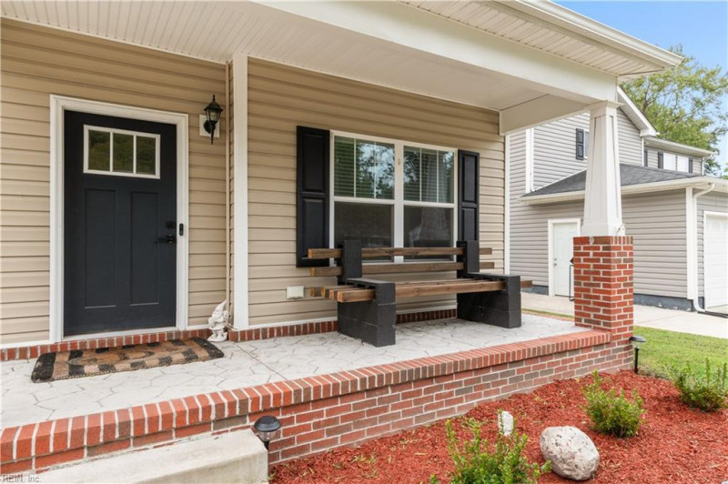 Photo 3 of 49 residential for sale in Norfolk virginia