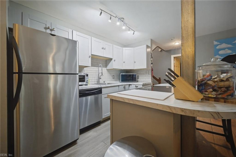 Photo 2 of 25 residential for sale in Suffolk virginia