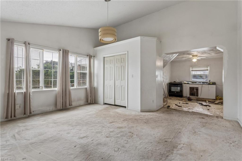Photo 8 of 30 residential for sale in Norfolk virginia Photo 8 of 30 residential for sale in Norfolk virginia