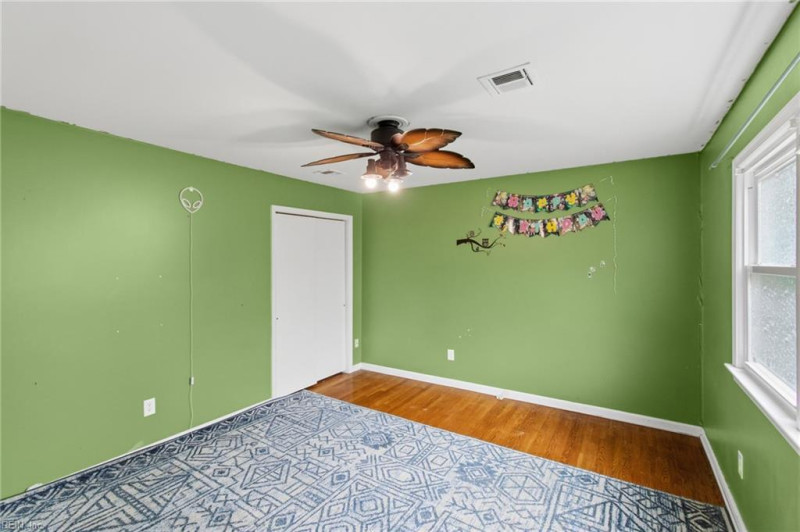 Photo 20 of 28 residential for sale in Hampton virginia