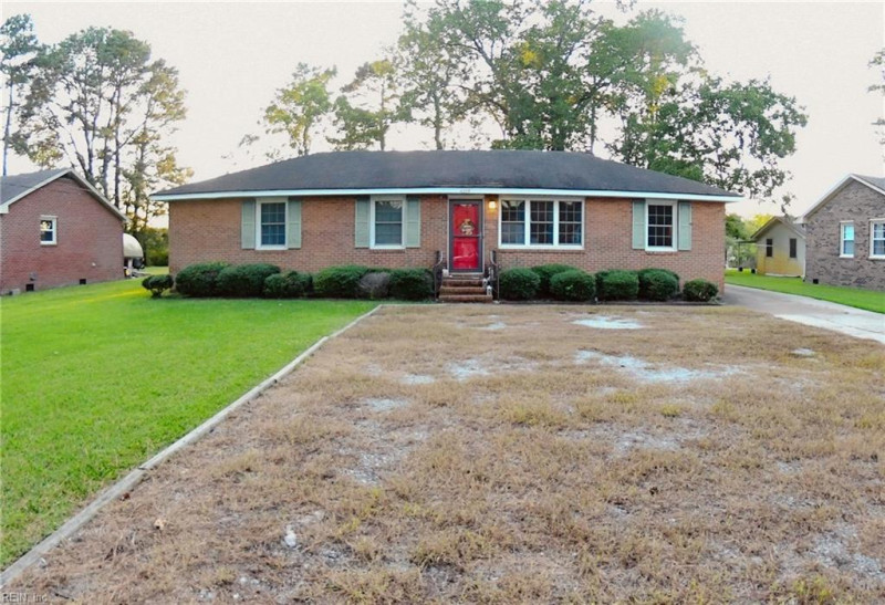 Photo 1 of 13 residential for sale in Suffolk virginia