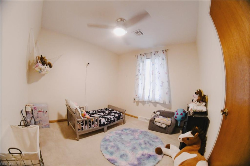 Photo 10 of 13 residential for sale in Suffolk virginia