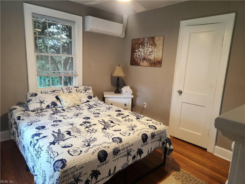 Photo 10 of 14 residential for sale in Norfolk virginia