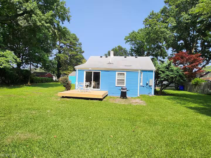 Photo 2 of 14 residential for sale in Norfolk virginia
