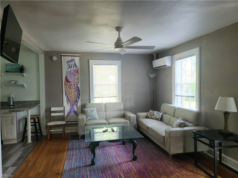 Photo 4 of 14 residential for sale in Norfolk virginia