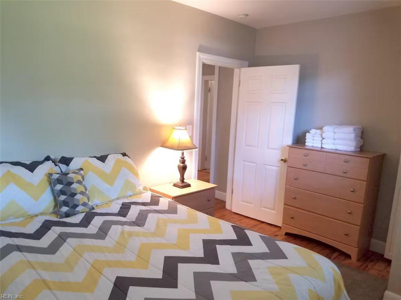 Photo 9 of 14 residential for sale in Norfolk virginia