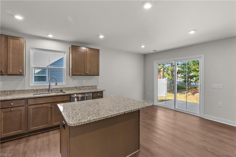 Photo 3 of 27 residential for sale in Suffolk virginia