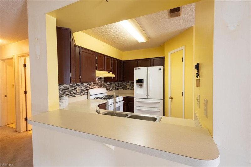 Photo 11 of 35 residential for sale in Newport News virginia Photo 11 of 35 residential for sale in Newport News virginia