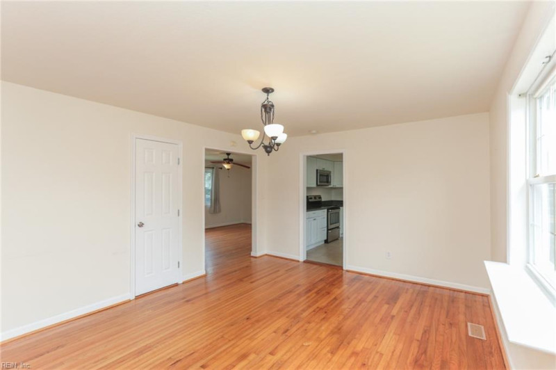 Photo 15 of 50 residential for sale in Norfolk virginia Photo 15 of 50 residential for sale in Norfolk virginia