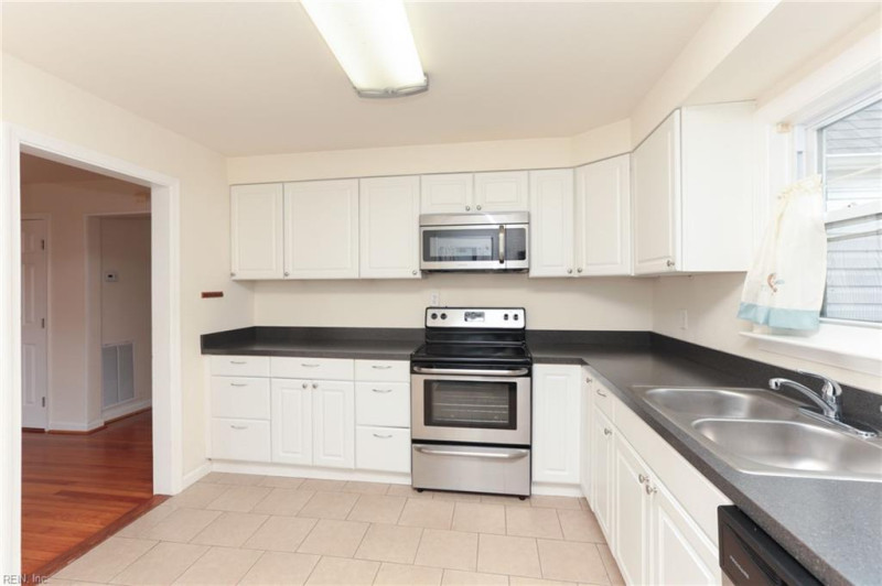 Photo 18 of 50 residential for sale in Norfolk virginia Photo 18 of 50 residential for sale in Norfolk virginia