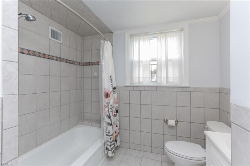 Photo 40 of 50 residential for sale in Norfolk virginia Photo 40 of 50 residential for sale in Norfolk virginia
