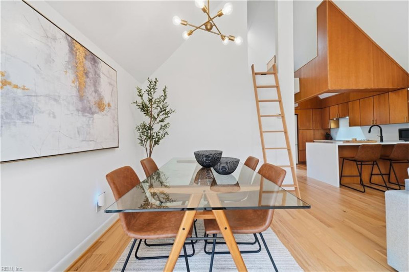Photo 8 of 31 residential for sale in Norfolk virginia