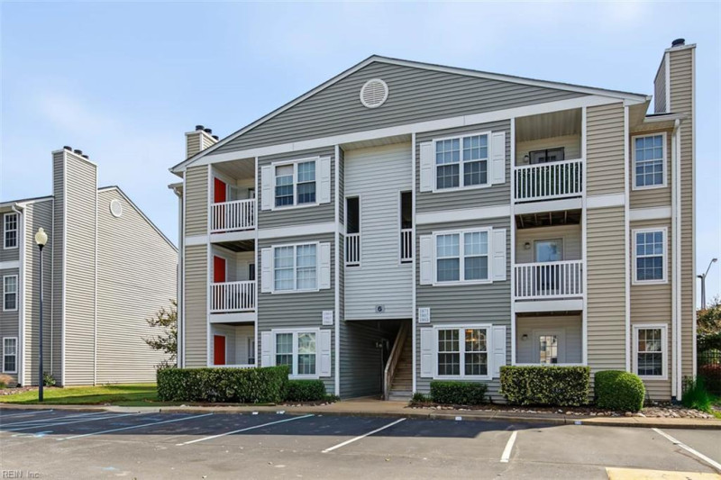 Photo 2 of 31 residential for sale in Virginia Beach virginia Photo 2 of 31 residential for sale in Virginia Beach virginia