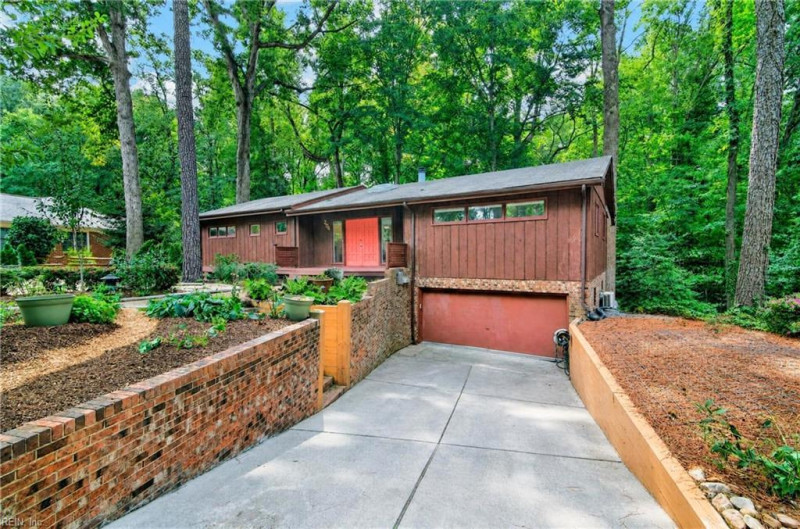 Photo 5 of 45 residential for sale in Newport News virginia Photo 5 of 45 residential for sale in Newport News virginia