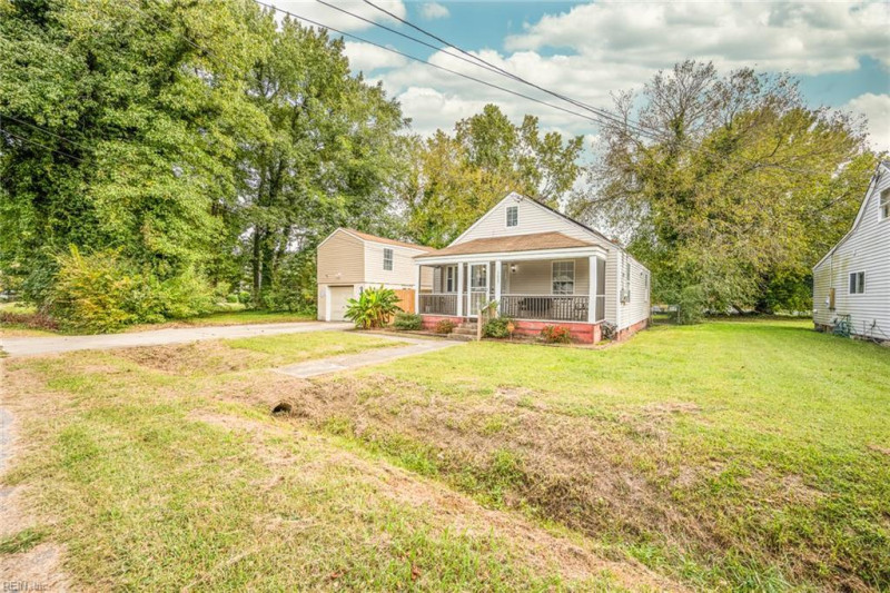 Photo 5 of 42 residential for sale in Portsmouth virginia