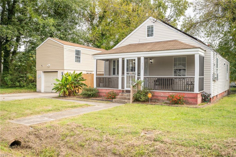 Photo 6 of 42 residential for sale in Portsmouth virginia